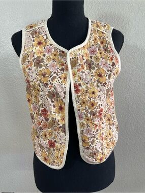 Madewell floral Field quilted vest